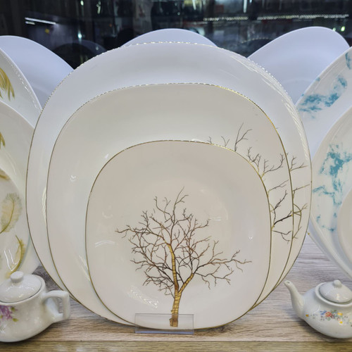 سرویس ارکوپال ۲۶ پارچه مدل مربع درخت طلا لب طلا