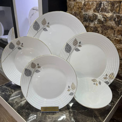 سرویس ۲۶ پارچه هارنا مدل گلبرگ مشکی