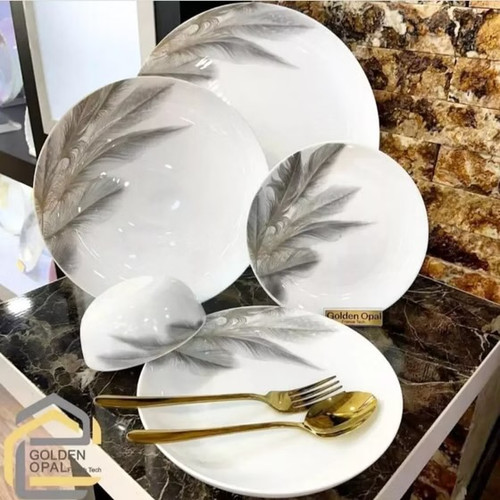 سرویس ارکوپال ۲۶ پارچه طرح فیدر کالر